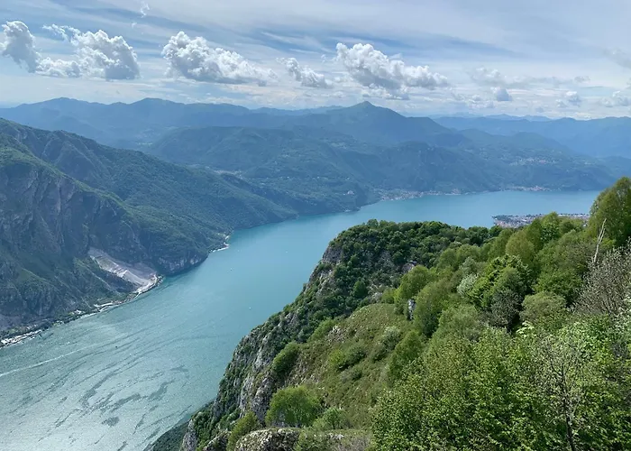 Iuli Lake Home Tra Lago E Montagna
