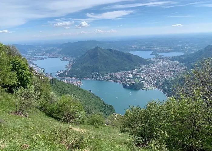 Iuli Lake Home Tra Lago E Montagna